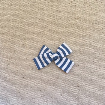 Barrette bébé rayé bleu mer .