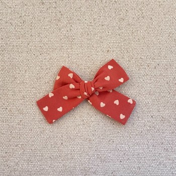 Noeud brique & petits coeurs .