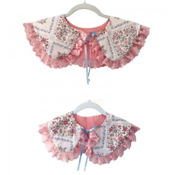 Petit col Petite Romance